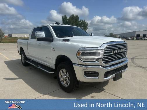 Bright White Clearcoat 2024 RAM 3500 Laramie