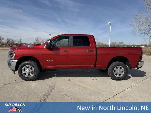 Molten Red Pearlcoat 2026 RAM 2500 Big Horn
