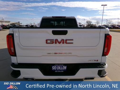 2022 GMC Sierra 1500 AT4