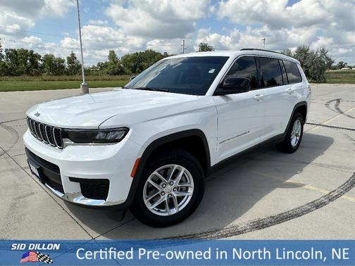2022 Jeep Grand Cherokee L Laredo