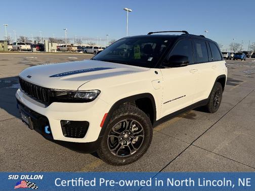 2024 Jeep Grand Cherokee 4xe Trailhawk
