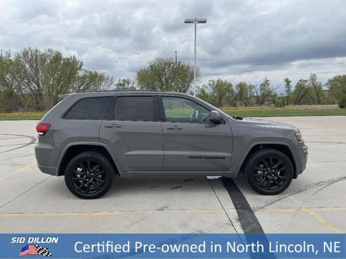 2020 Jeep Grand Cherokee Altitude