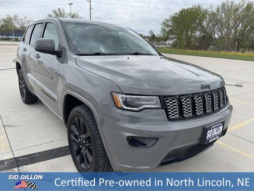 2020 Jeep Grand Cherokee Altitude