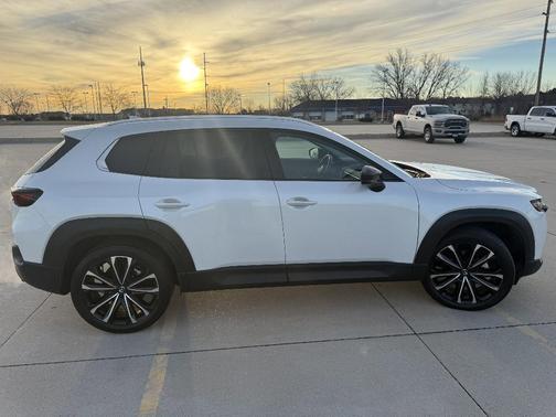 2024 Mazda CX-50 2.5 S Premium Plus Package