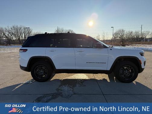 Bright White Clearcoat 2024 Jeep Grand Cherokee 4xe Trailhawk