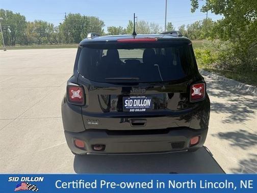 Black Clearcoat 2023 Jeep Renegade Latitude