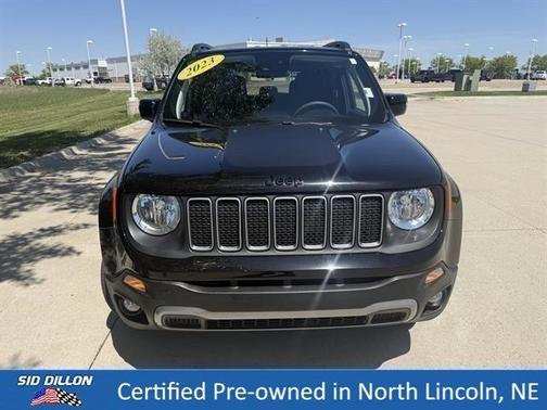 Black Clearcoat 2023 Jeep Renegade Latitude