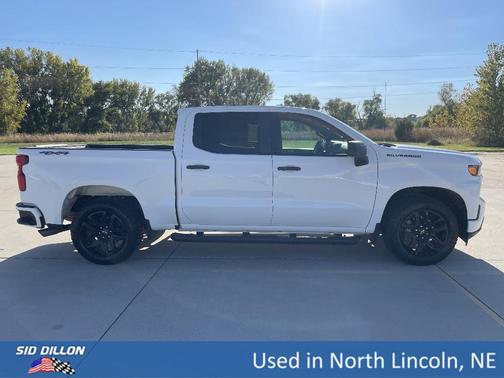 2020 Chevrolet Silverado 1500 Custom