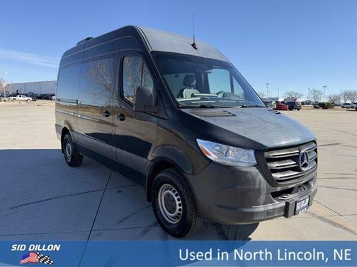 2019 Mercedes-Benz Sprinter 2500 Standard Roof