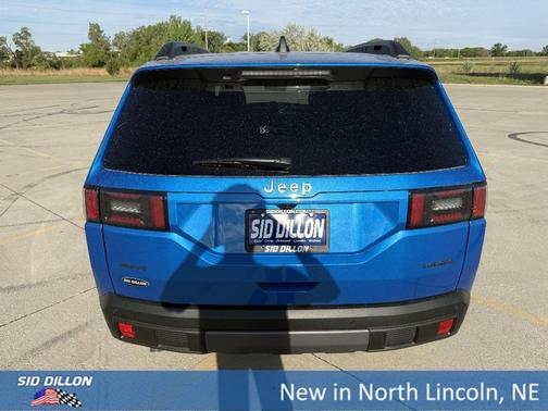 Hydro Blue Pearlcoat 2026 Jeep Cherokee LAREDO/LIMITED