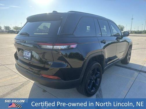 2023 Jeep Grand Cherokee Altitude