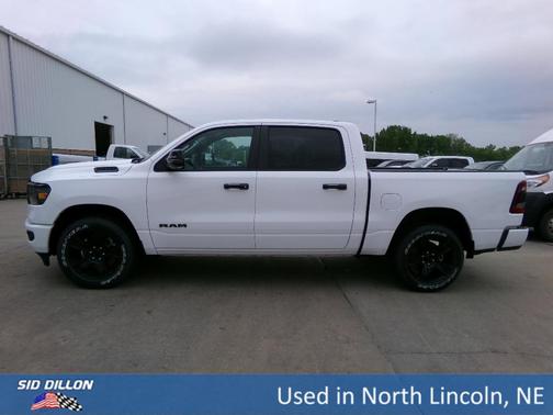Bright White Clearcoat 2023 RAM 1500 Big Horn