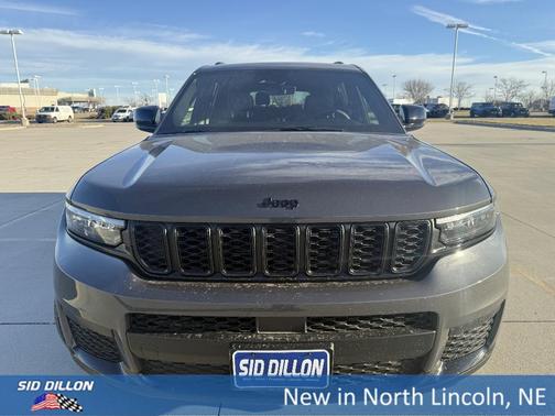 2025 Jeep Grand Cherokee L Laredo