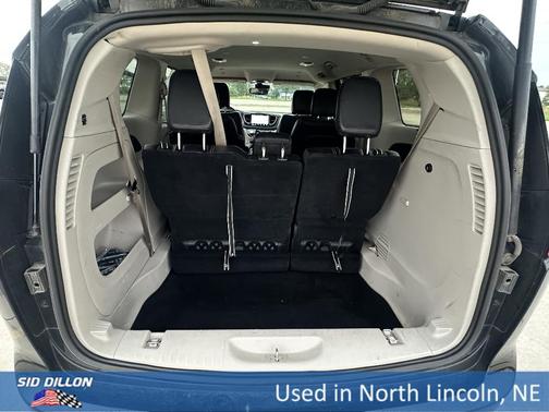 2022 Chrysler Pacifica Touring-L