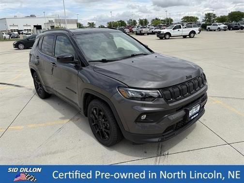 Granite Crystal Clearcoat Metallic 2022 Jeep Compass Altitude