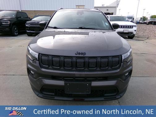 Granite Crystal Clearcoat Metallic 2022 Jeep Compass Altitude