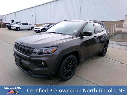 Granite Crystal Clearcoat Metallic 2022 Jeep Compass Altitude