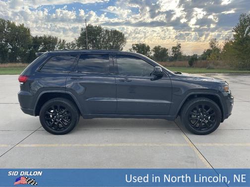 2018 Jeep Grand Cherokee Altitude