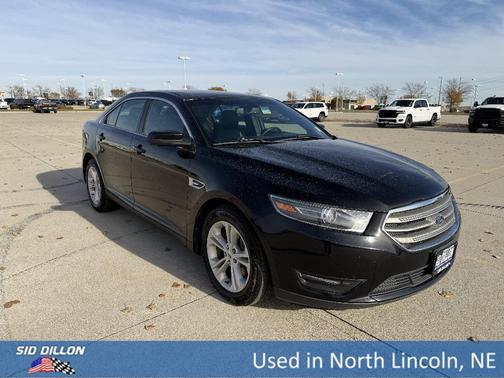 2016 Ford Taurus SEL