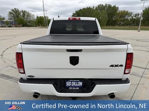 Bright White Clearcoat 2019 RAM 1500 Classic Express