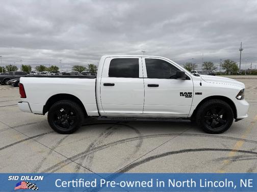Bright White Clearcoat 2019 RAM 1500 Classic Express