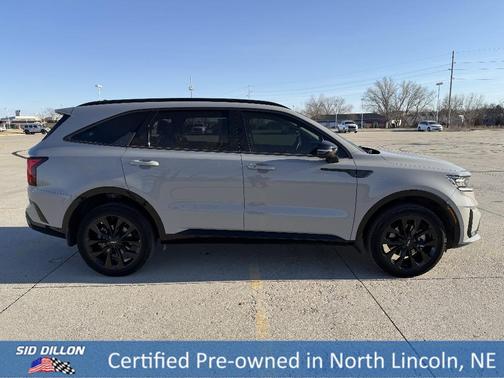 2023 Kia Sorento SX