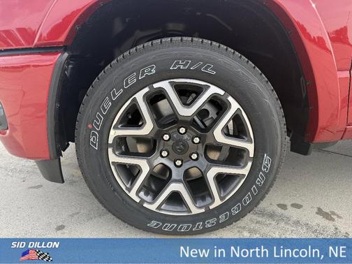 Molten Red Pearlcoat 2026 RAM 1500 Laramie