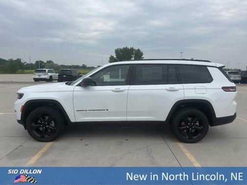 2025 Jeep Grand Cherokee L Laredo
