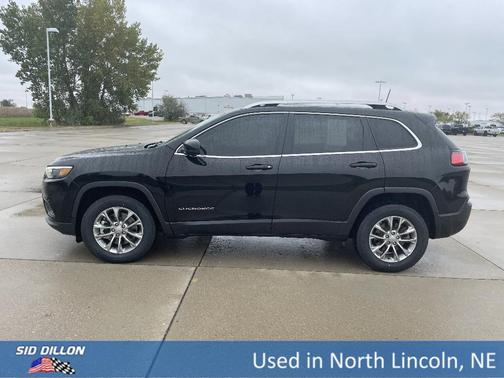 2021 Jeep Cherokee Latitude Lux