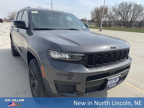 2025 Jeep Grand Cherokee L Laredo