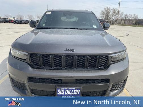 2025 Jeep Grand Cherokee L Laredo