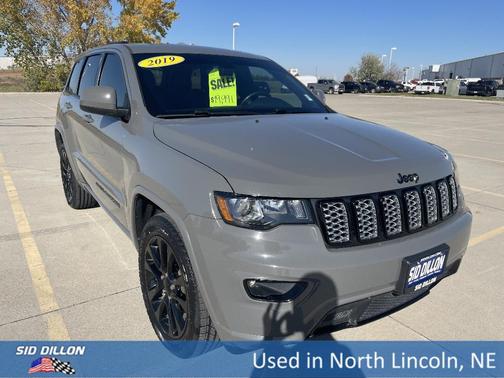 2019 Jeep Grand Cherokee Altitude