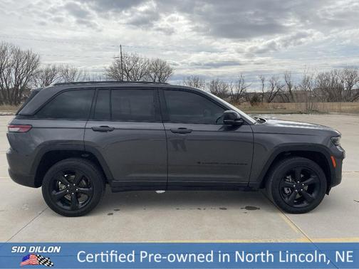 2023 Jeep Grand Cherokee Altitude