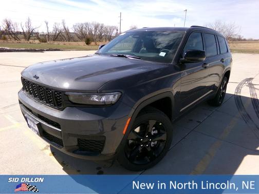 2025 Jeep Grand Cherokee L Laredo