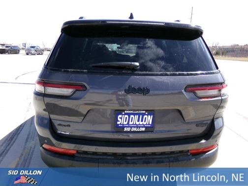 2025 Jeep Grand Cherokee L Laredo