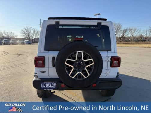 2024 Jeep Wrangler Sahara