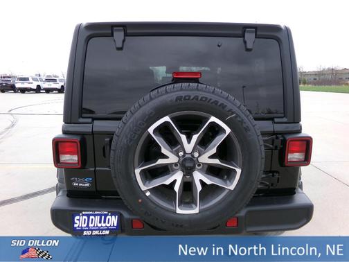 2025 Jeep Wrangler 4xe Sport