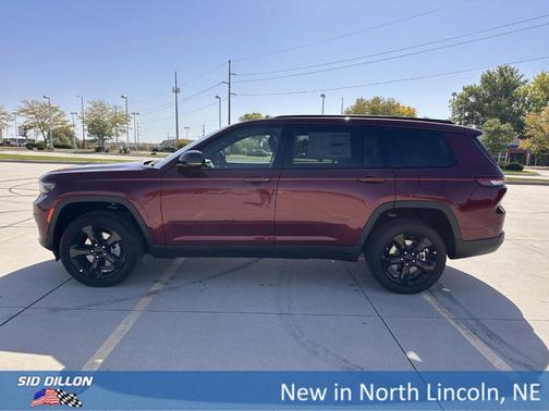 2025 Jeep Grand Cherokee L Laredo