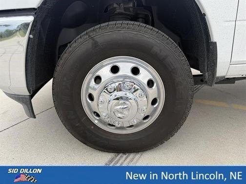 Bright White Clearcoat 2026 RAM 3500 Big Horn