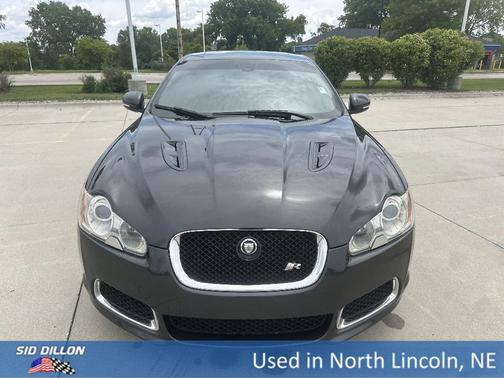 2011 Jaguar XF R