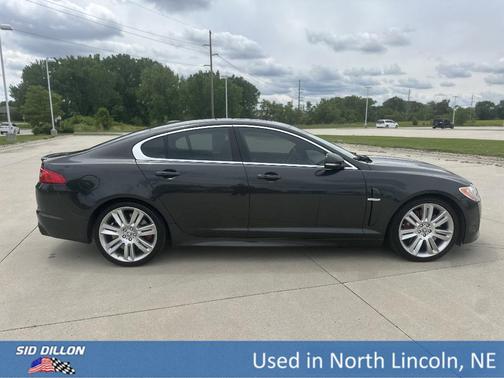 2011 Jaguar XF R