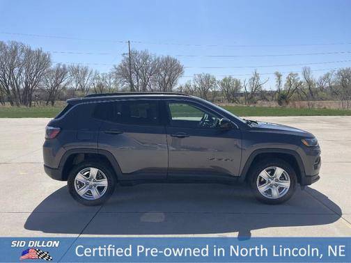 2022 Jeep Compass Latitude