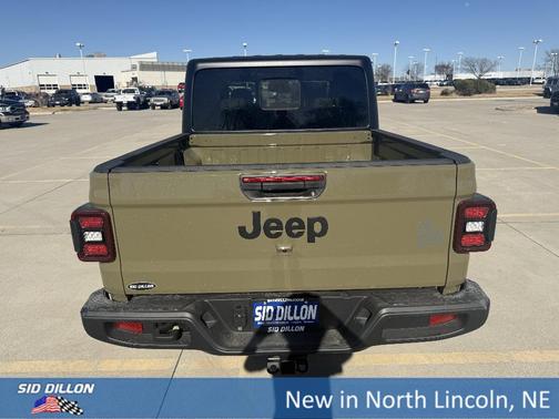 2026 Jeep Gladiator Willys 41