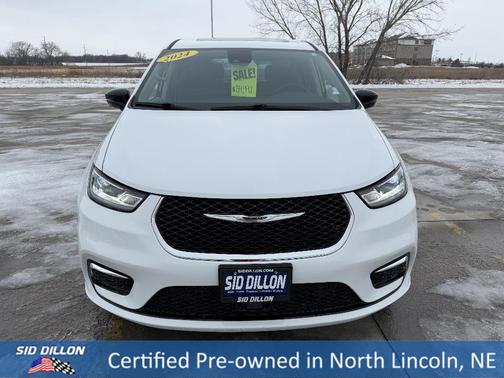 2024 Chrysler Pacifica Limited