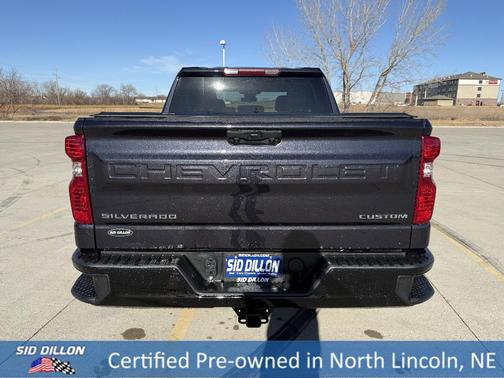 Dark Ash Metallic 2023 Chevrolet Silverado 1500 Custom Trail Boss