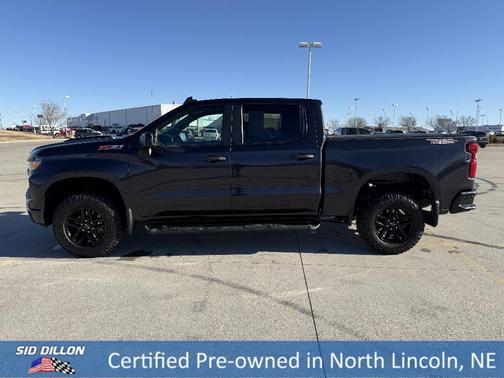 Dark Ash Metallic 2023 Chevrolet Silverado 1500 Custom Trail Boss