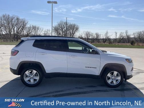2022 Jeep Compass Latitude