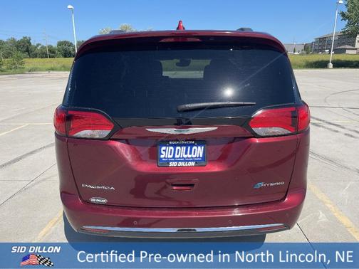 2020 Chrysler Pacifica Hybrid Limited