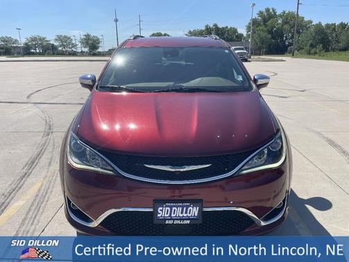 2020 Chrysler Pacifica Hybrid Limited