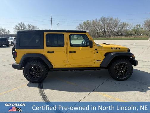 Hellayella Clearcoat 2021 Jeep Wrangler Unlimited Sport